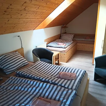 Rebus Prázdninový dům Loučná nad Desnou