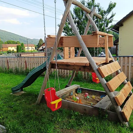 Дом отдыха Rebus Лоучна-над-Десноу