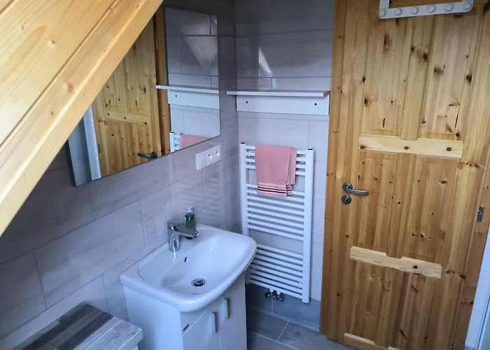 Rébus Hébergement de vacances *